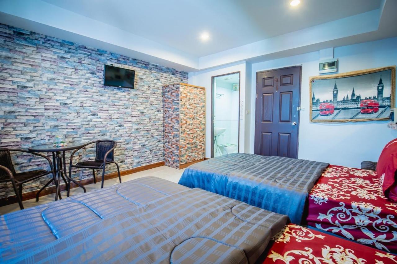 مبيت وإفطار Menulis Coolly House Patong المظهر الخارجي الصورة