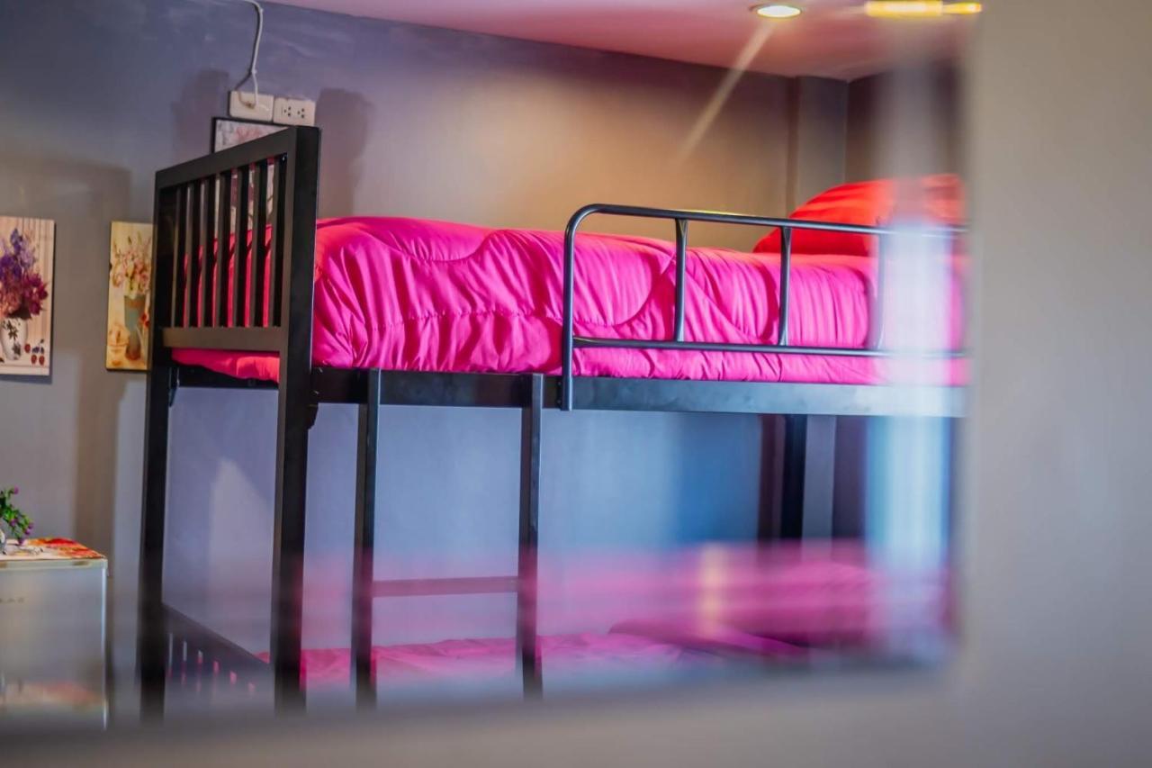 مبيت وإفطار Menulis Coolly House Patong المظهر الخارجي الصورة