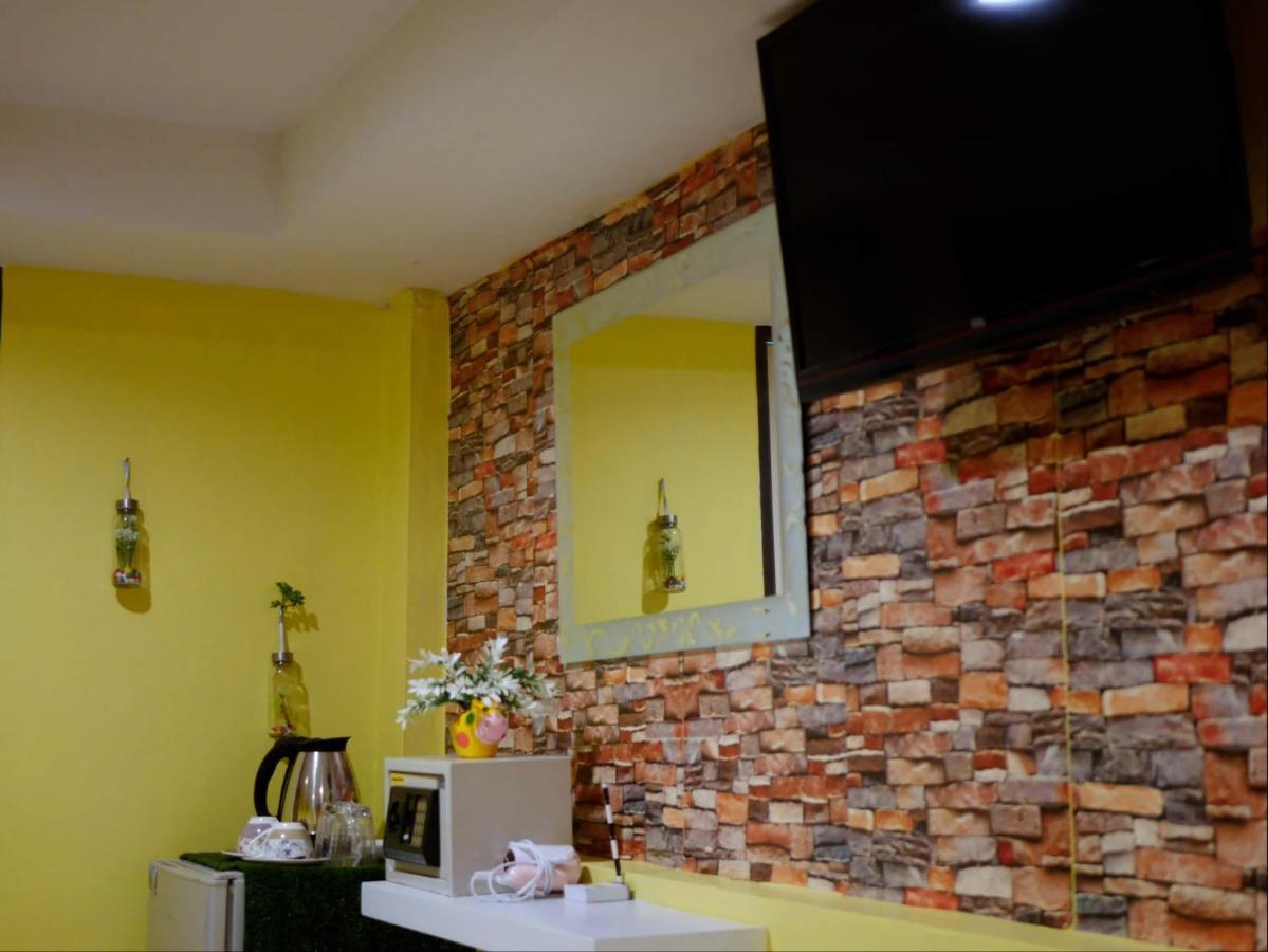 مبيت وإفطار Menulis Coolly House Patong المظهر الخارجي الصورة